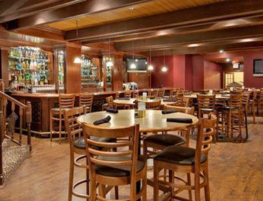 Ramada Convention Center Eau Claire Hotel Restaurant photo